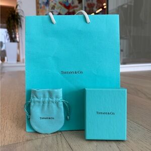 COPY - Tiffany&Co Jewelry Ring/Earrings Gift Box Set